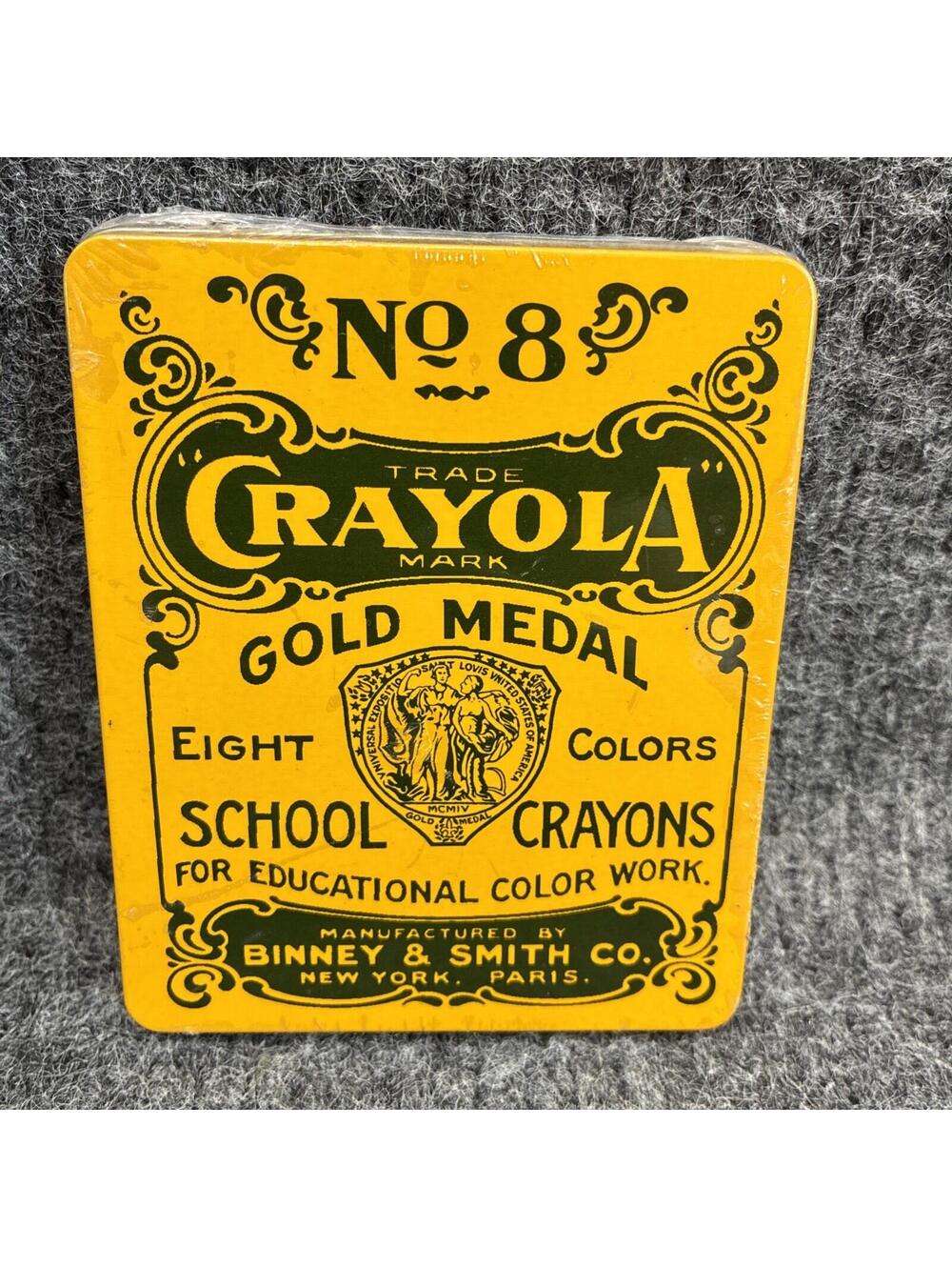 Vintage Crayola No. 8 Gold Medal School Crayons collectible tin Binney & Smith